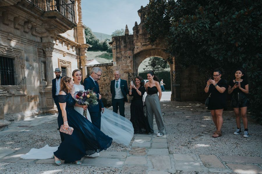 Boda en El Palacio de Soñanes en Villacarriedo. Bodas Cantabria.