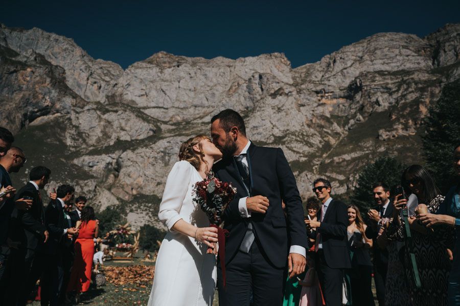 Boda en El Parador de Fuente Dé. Bodas Cantabria. Picos de Europa.