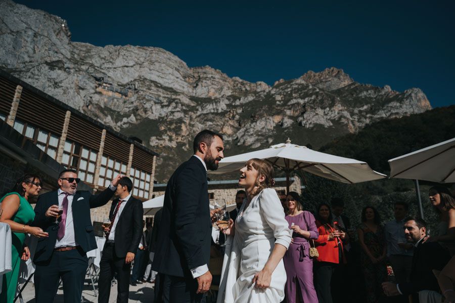 Boda en El Parador de Fuente Dé. Bodas Cantabria. Picos de Europa.
